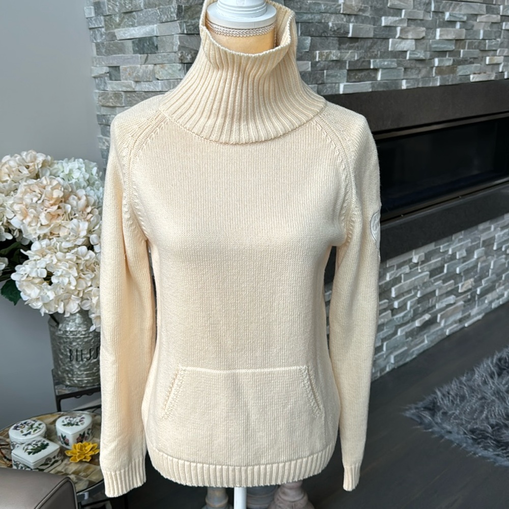 Lamborghini Women’s Cream Sweater. Size Large. Made in Italy.